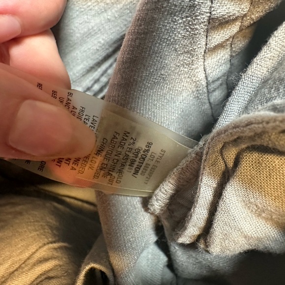 Elie Tahari jeans size 2 - Picture 4 of 6